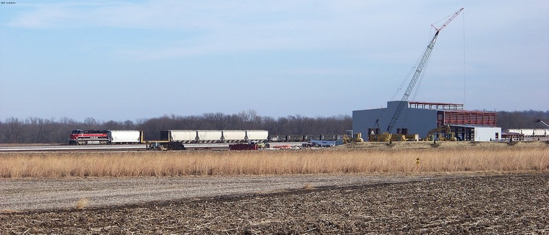 IAIS 513 passing the new loco shops west of Homestead