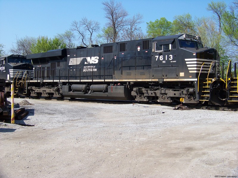 NS 7613(ES40DC)