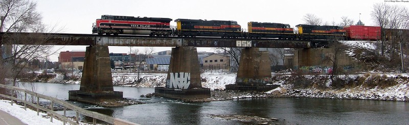 BICB30 crossing the Iowa River at Iowa City