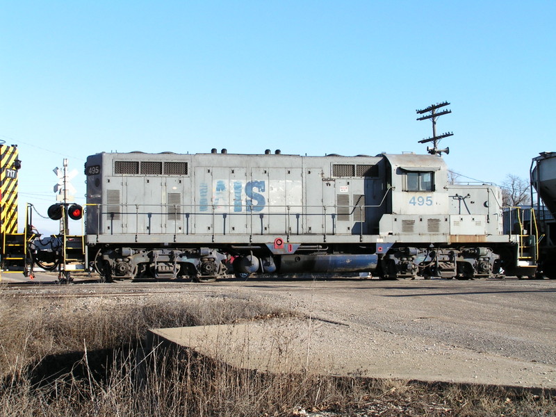 IAIS 495 crossing locust St. Atlatic Iowa on 5/18/2005