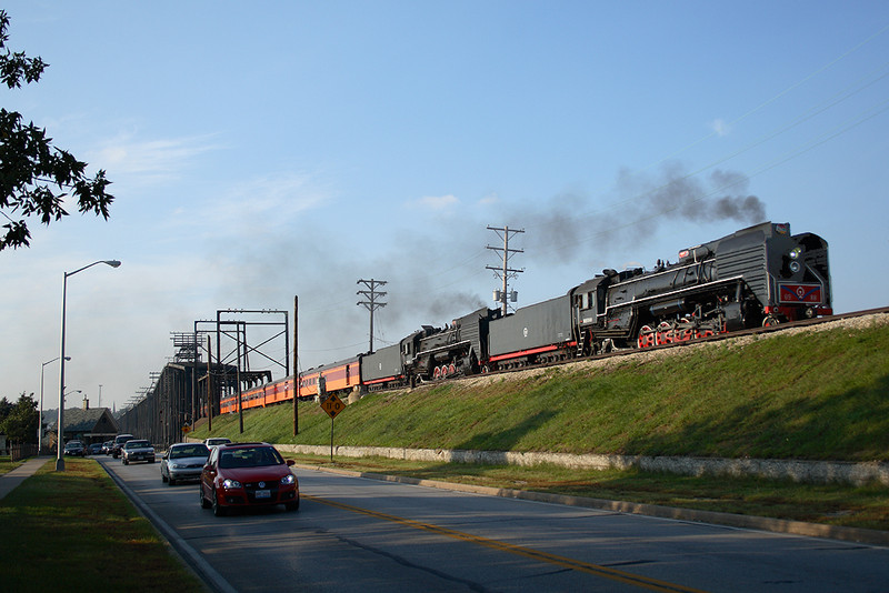 Day two's run comes to an end as the QJs step off the Government Bridge at Rock Island, September 15th, 2006.