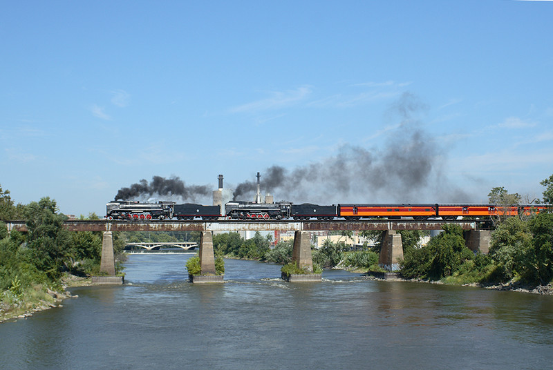 Westbound across the Iowa River at Iowa City, September 15th, 2006.