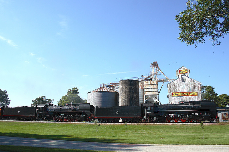 One of two photo run-bys at Atalissa on the eastbound run.