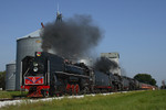 Tripleheader through Mineral, Illinois September 16th, 2006.