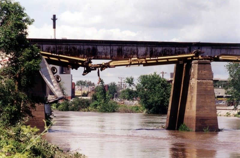 June 1998 wind storm, Iowa City.