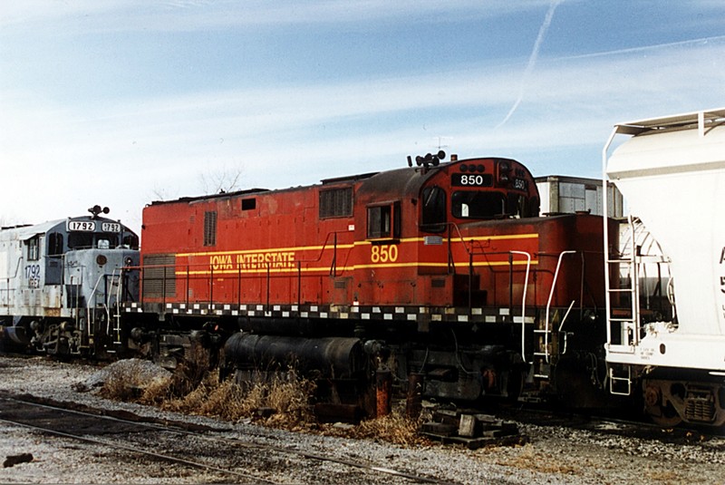 850 in the Iowa City yard.