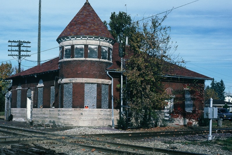 The Rock Island Depot, Grinnell, Iowa. 18-Oct-1987.