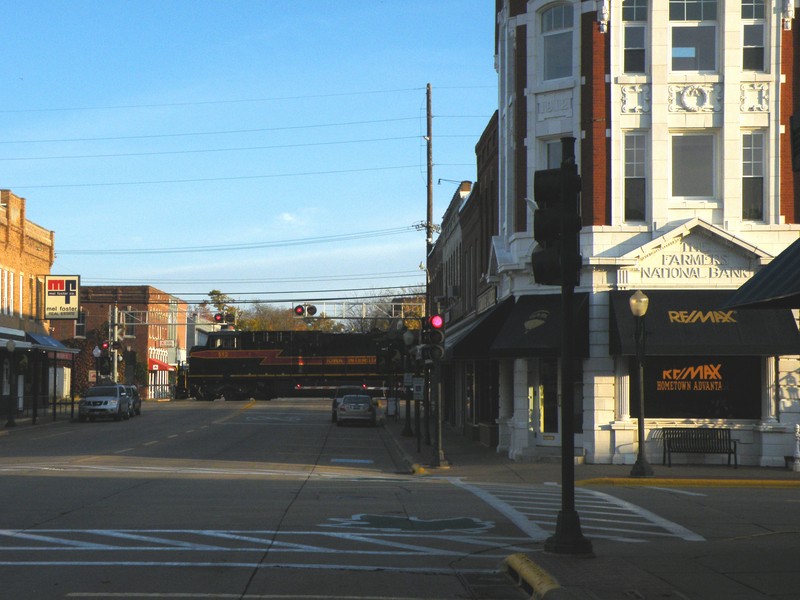 Iowa 512 west screams through downtown Geneseo with tonnage for Silvis. 10-25-10
