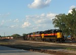 A matched set of quadruplets prepare to late BICB out of Burr Oak Yard as the sun starts to lower. 05-31-08