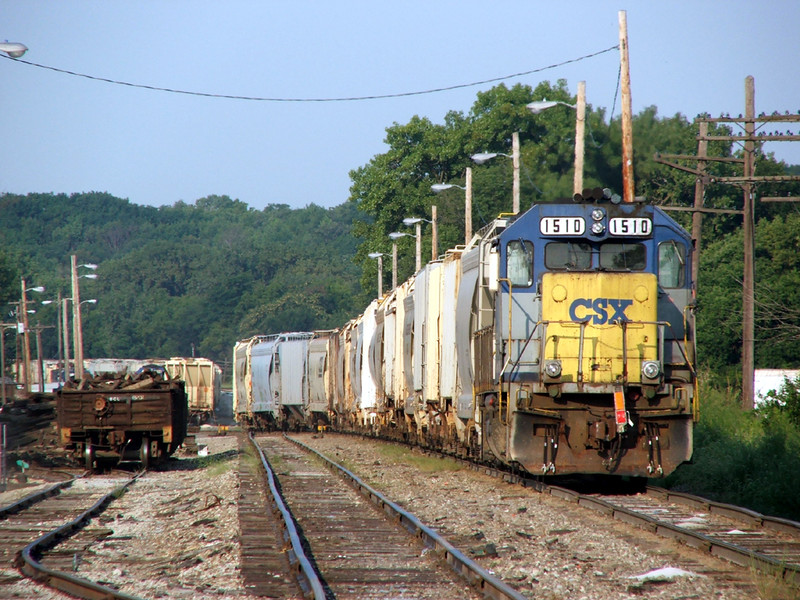 CSXT GP15T 1510 protects the rear of J745 as the train finally makes it to Ottawa Yard.