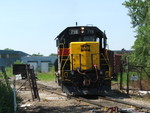 Iowa 718 shoves a cut of cars into Evans Yd. 07-30-07