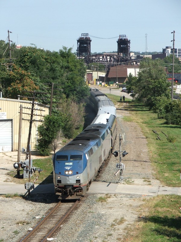 Another view of the train as it snakes into Rockdale.