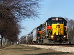 A pair of 700's led by 711 lead a shortened RIBI through New Lenox. The normal CBBI traffic wasn't a part of thsi train due to maintenance being done on the Government bridge in Rock Island. 02-19-06