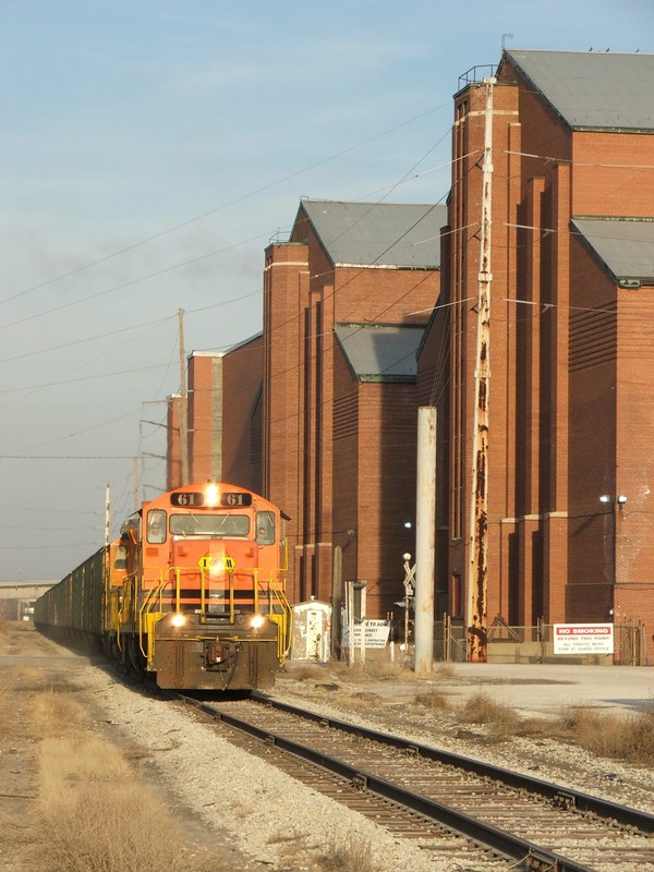 Another view of the IMRR 61 leading the coal mtys through East Peoria