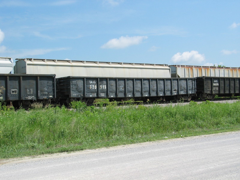 IAIS 320515 on the EB at N. Star, June 25, 2009.