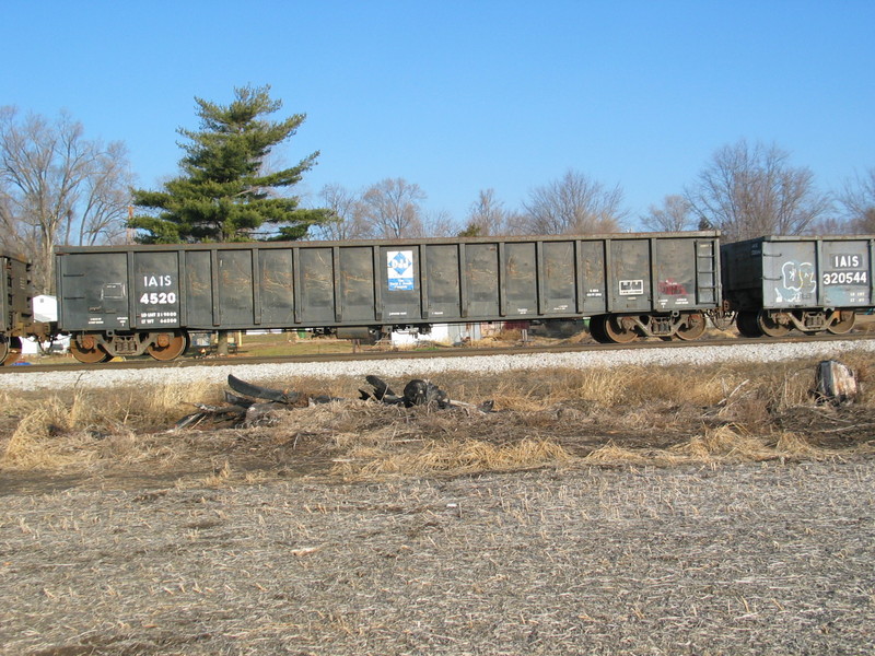 IAIS 4520 on the WB at mp211, Dec. 19, 2011.