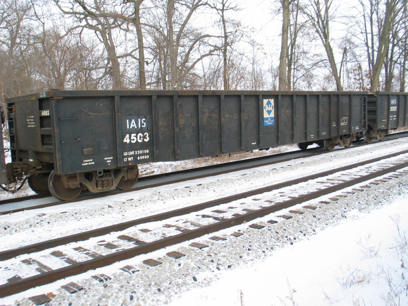 IAIS 4503 on the WB at N. Star, Jan. 15, 2011.