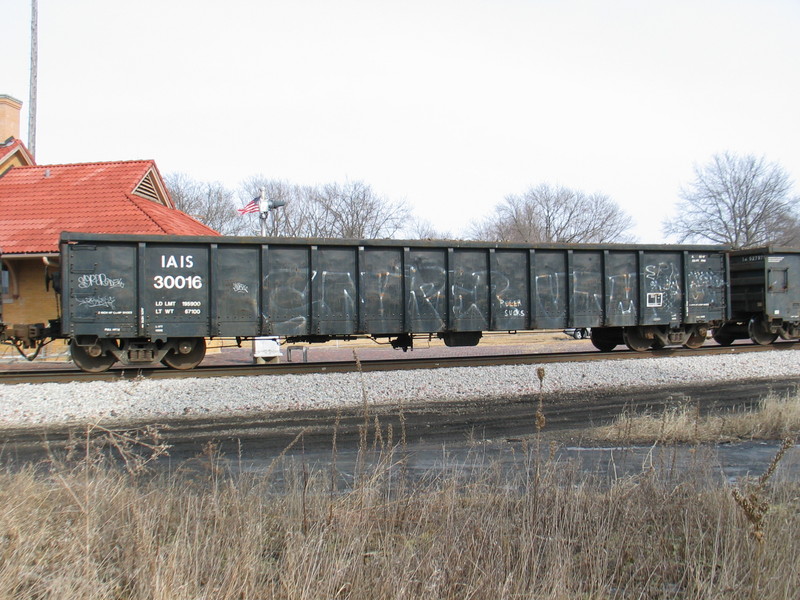 IAIS 30016 on the EB at West Liberty, Feb. 20, 2009.