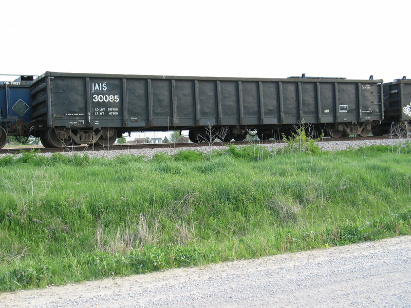 IAIS 30085 on the WB at N. Star, May 10, 2010.