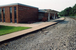 "New" RI depot, North of downtown Peoria.  Aug. 26, 2005.