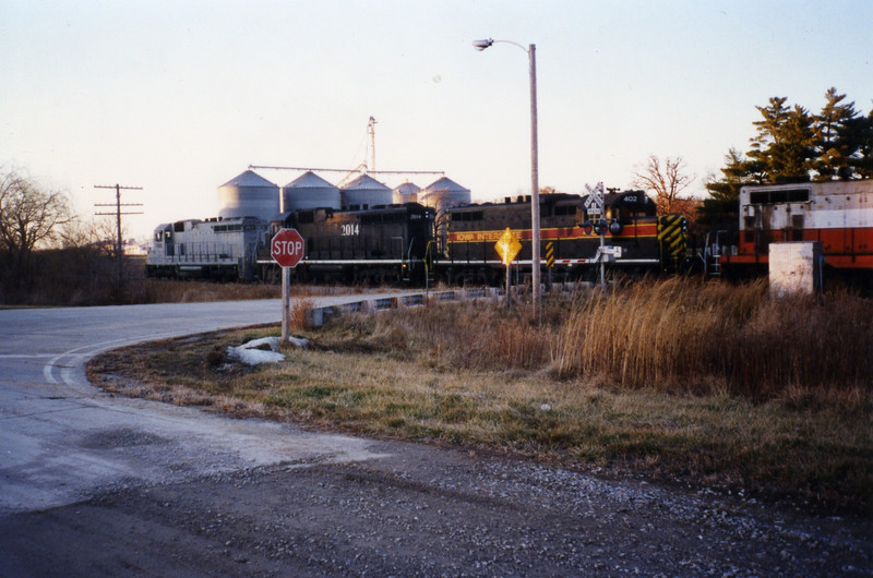 Coal train power at Homestead, Dec. 1995