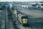 Eastbound at BI yard, 11-89, Bill Raia photo.