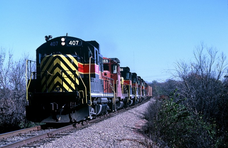 407 takes charge of the CBBI out of Des Moines, Iowa. Nov-1989