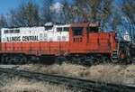 Side view of 8113. The IAIS is barely visible behind the Illinois Central banner. 21-Oct-87.