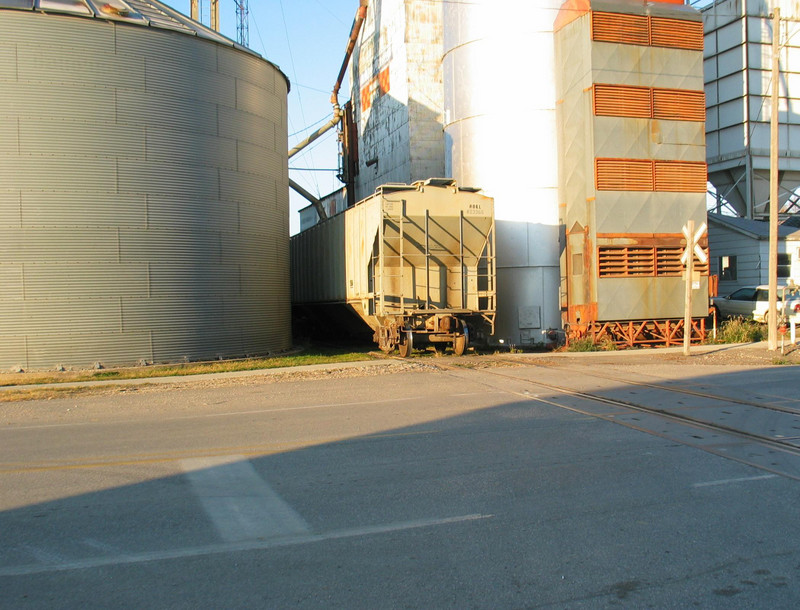 Close clearance on the Anita elevator track, Oct. 25, 2005.