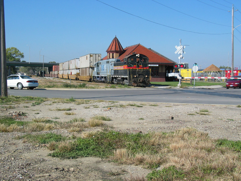 CBSW returning from the UP, past the Council Bluffs depot, Oct. 25, 2005.