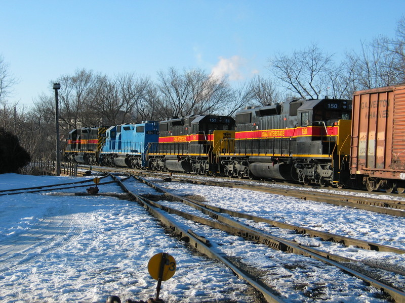 CR job at the west end of Iowa City yard, Jan. 30, 2007.